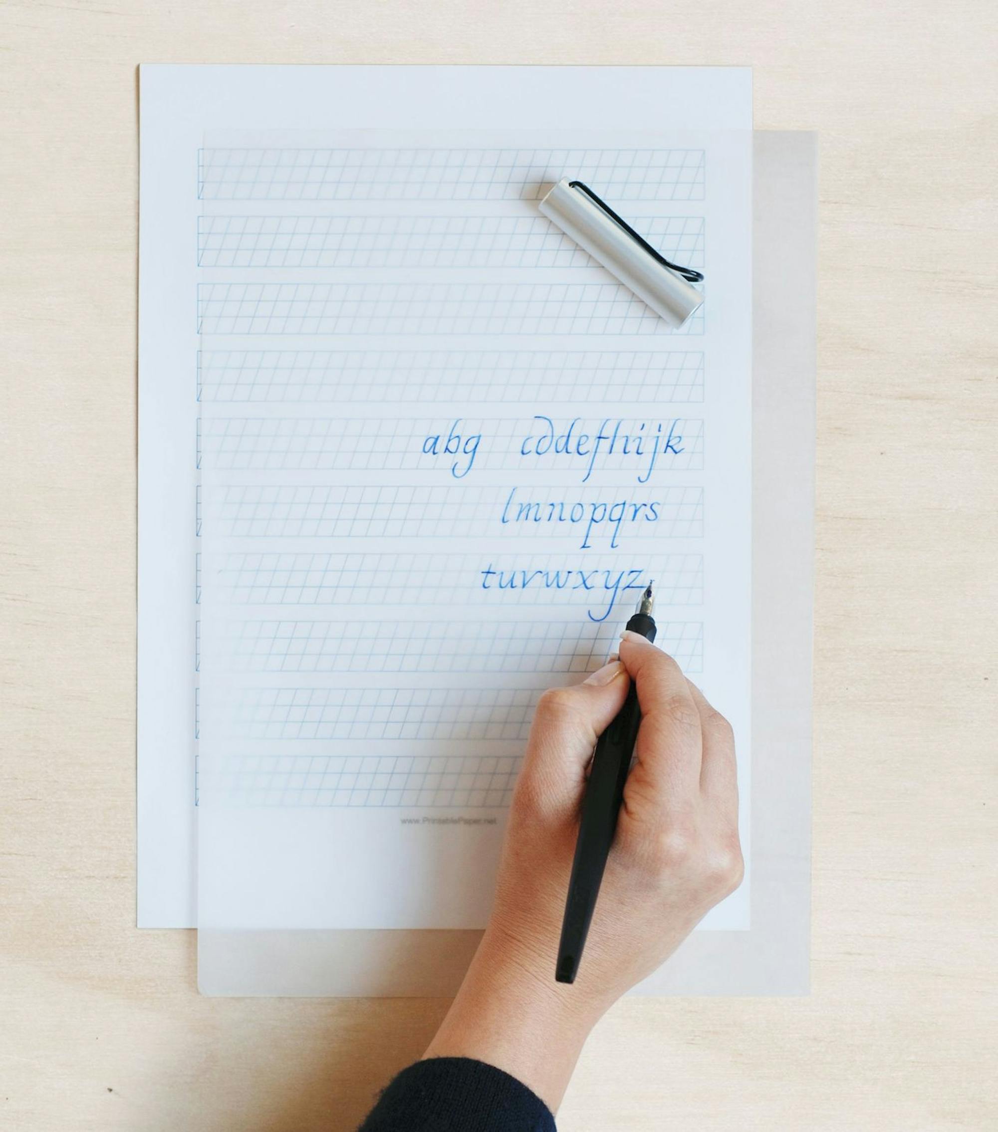 Calligraphy for beginners: an expert guide