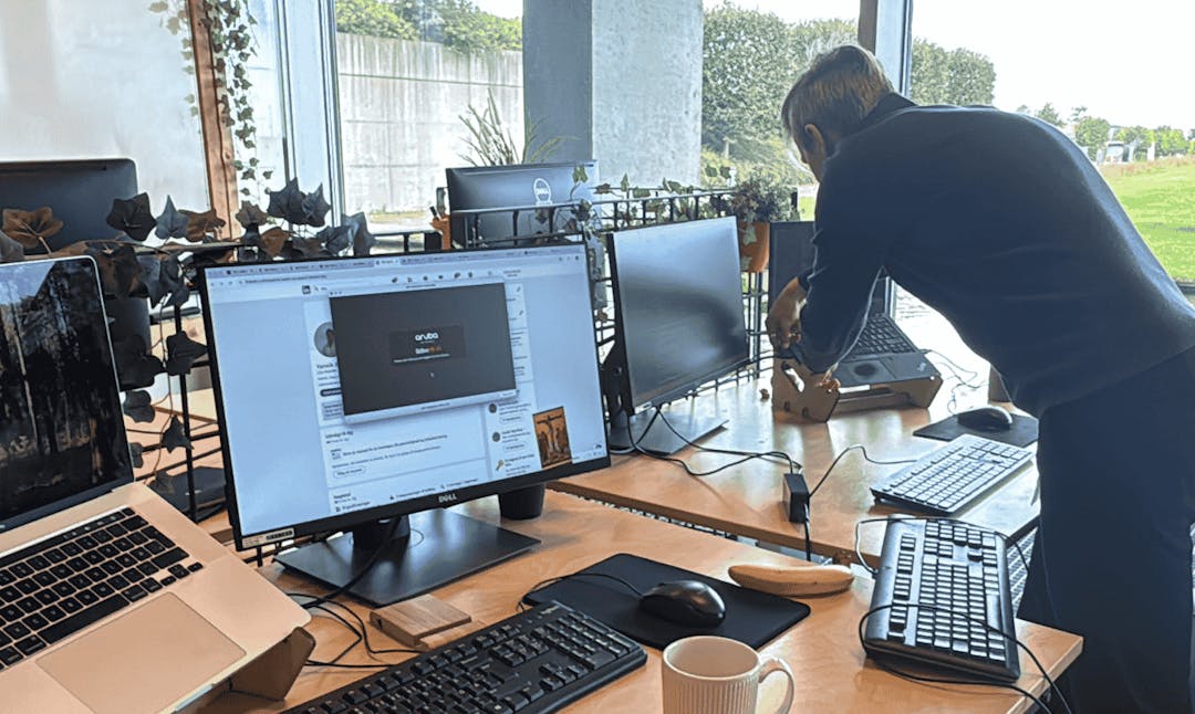 Kontorplads i praktik