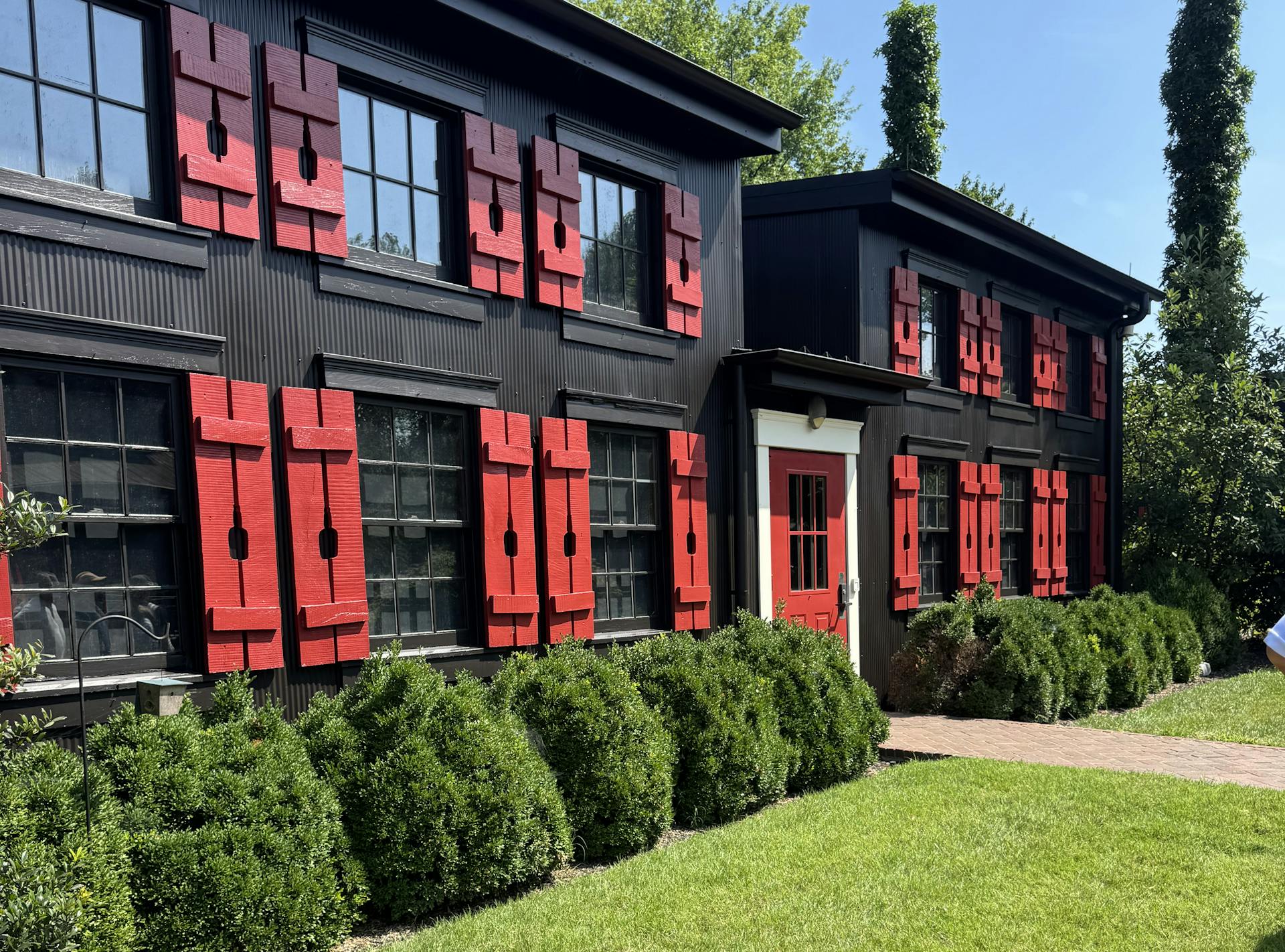 A look at the grounds of Star Hill Farm, home of Maker's Mark Distillery