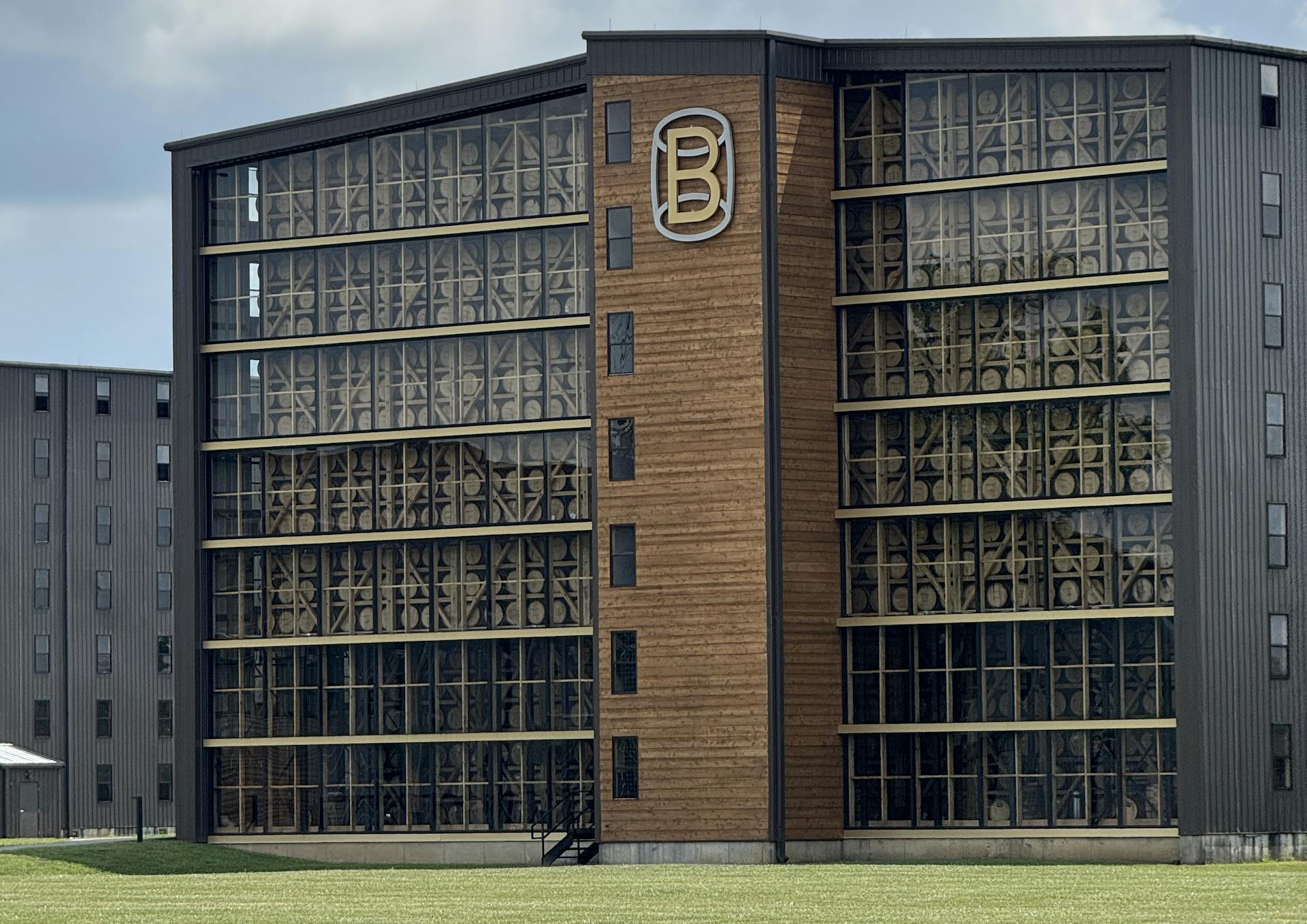 the exterior of a bardstown bourbon company rickhouse