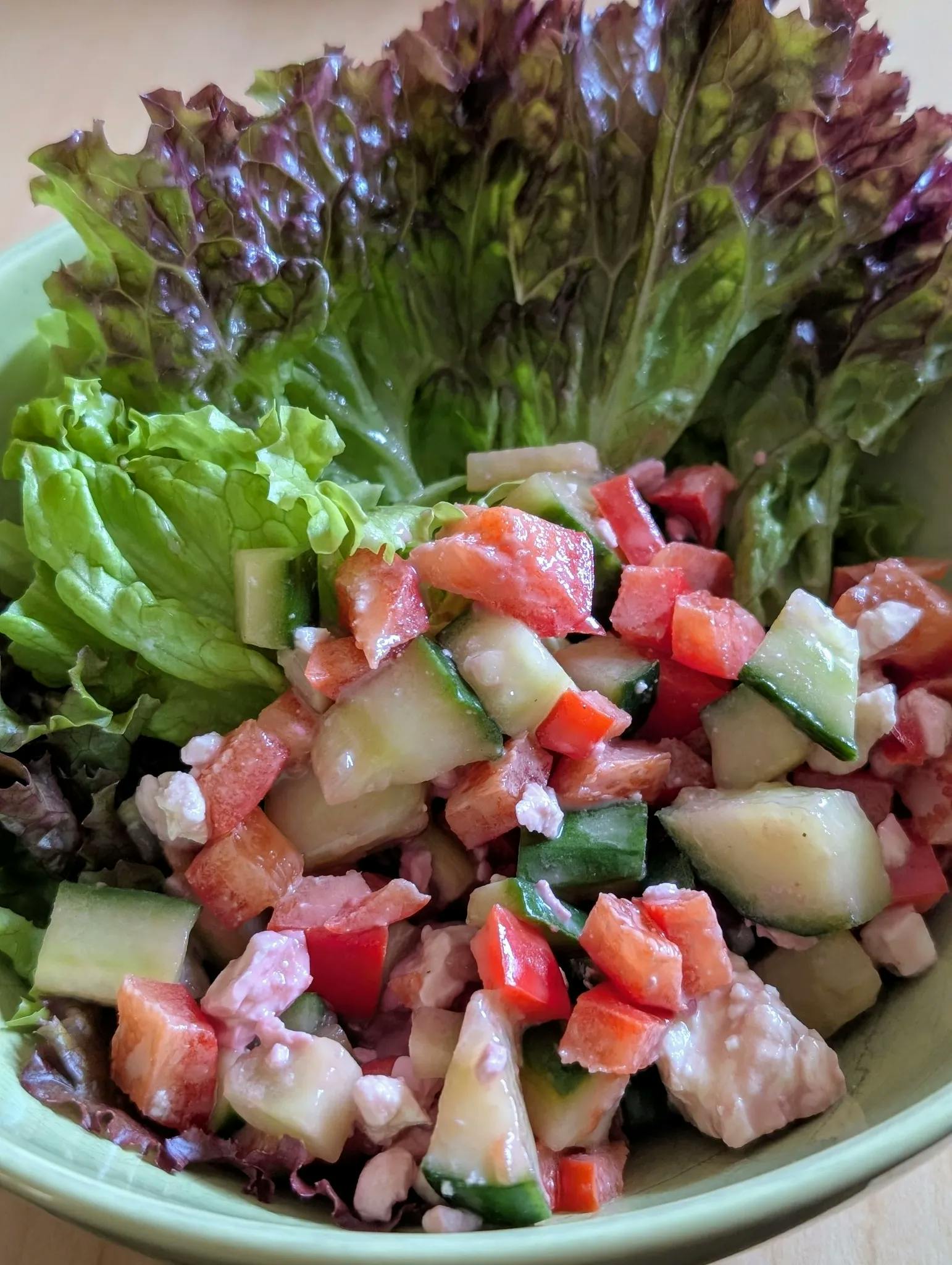 Salad with Pomegranate Vinaigrette