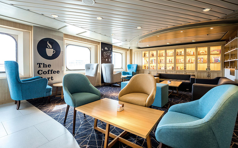 The coffee port with comfy seat and coffee table