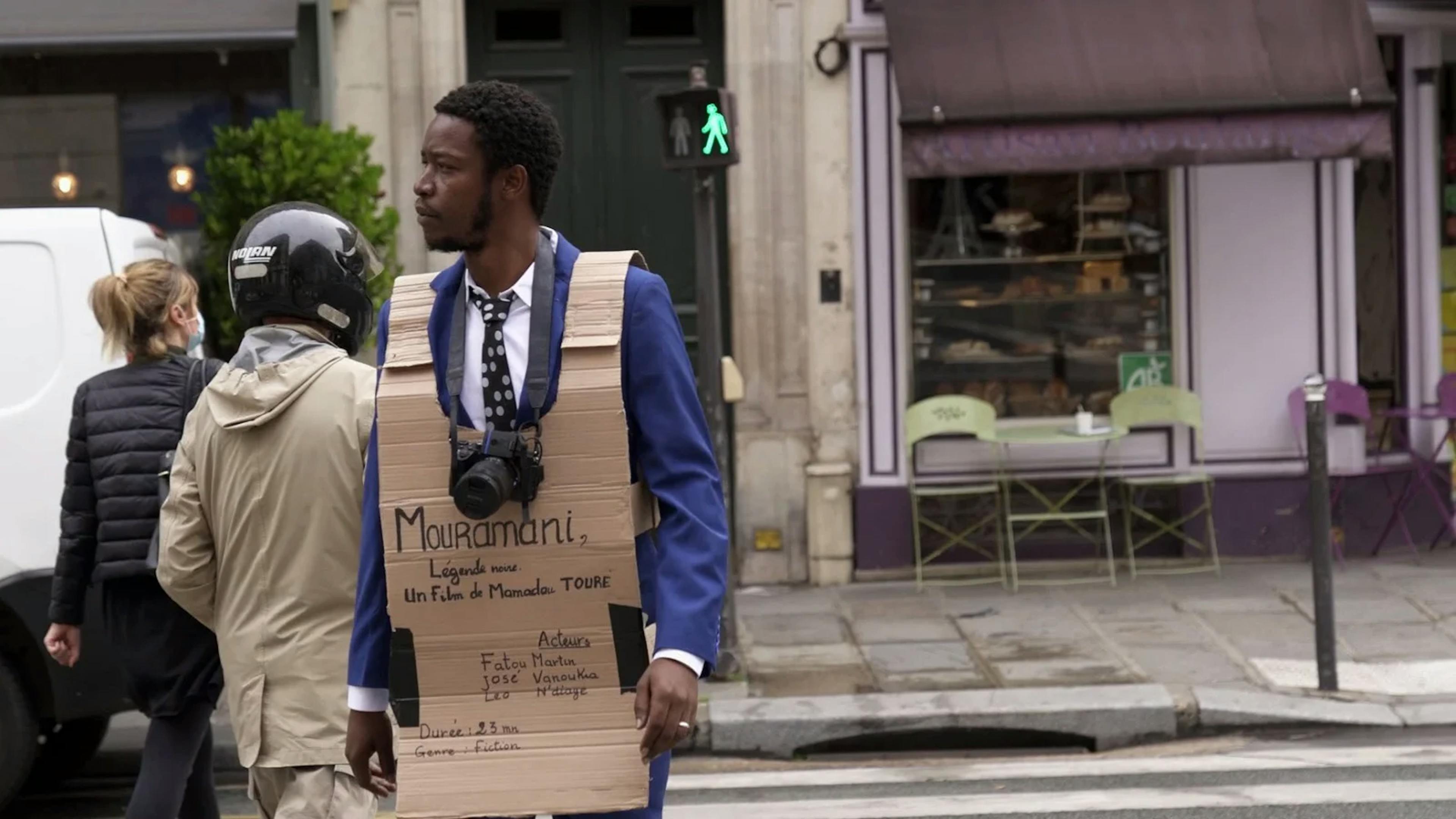 Illustration de Au cimetière de la pellicule