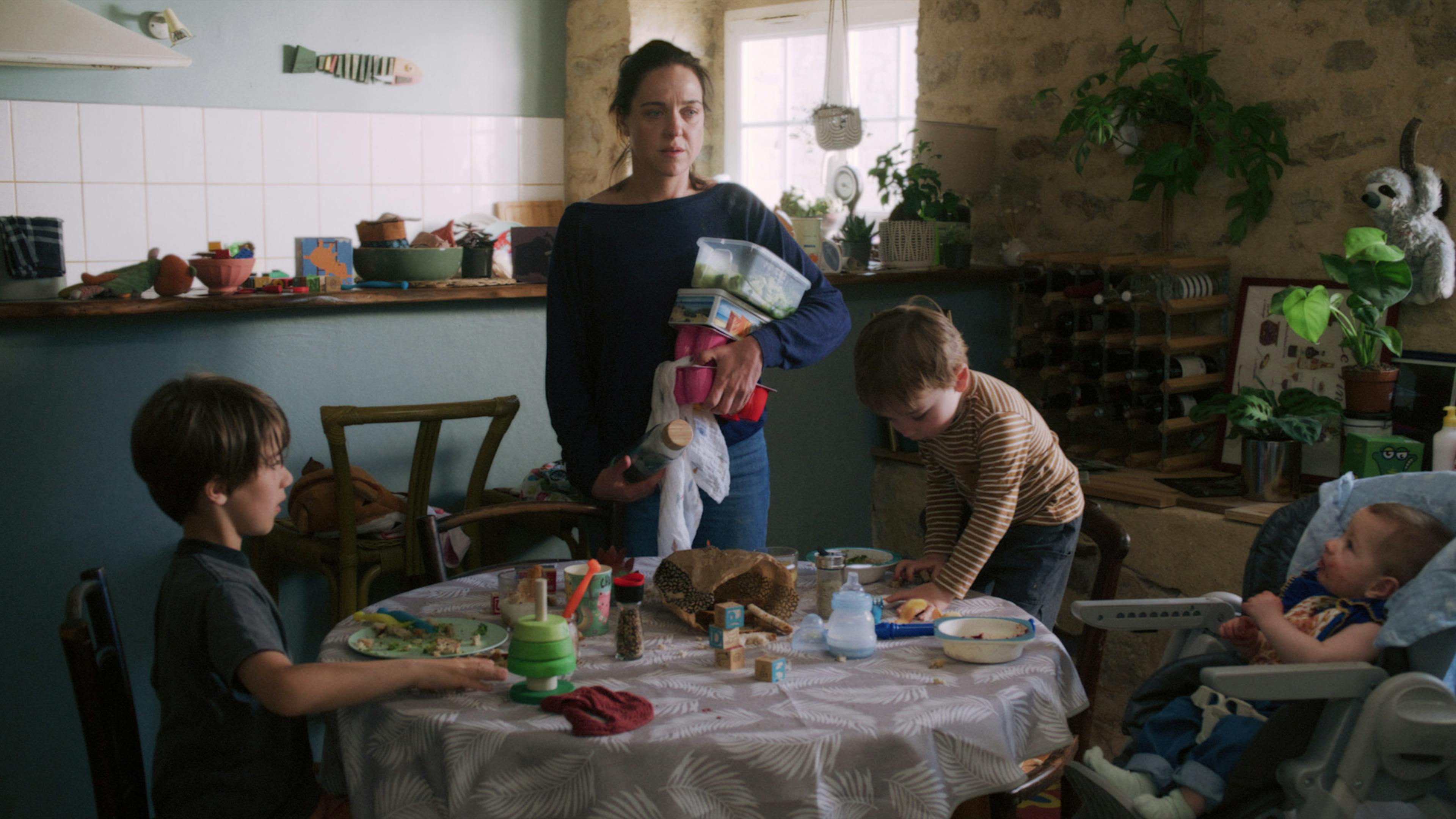 Affiche de l'événement Avant-première : Bonjour l'Asile