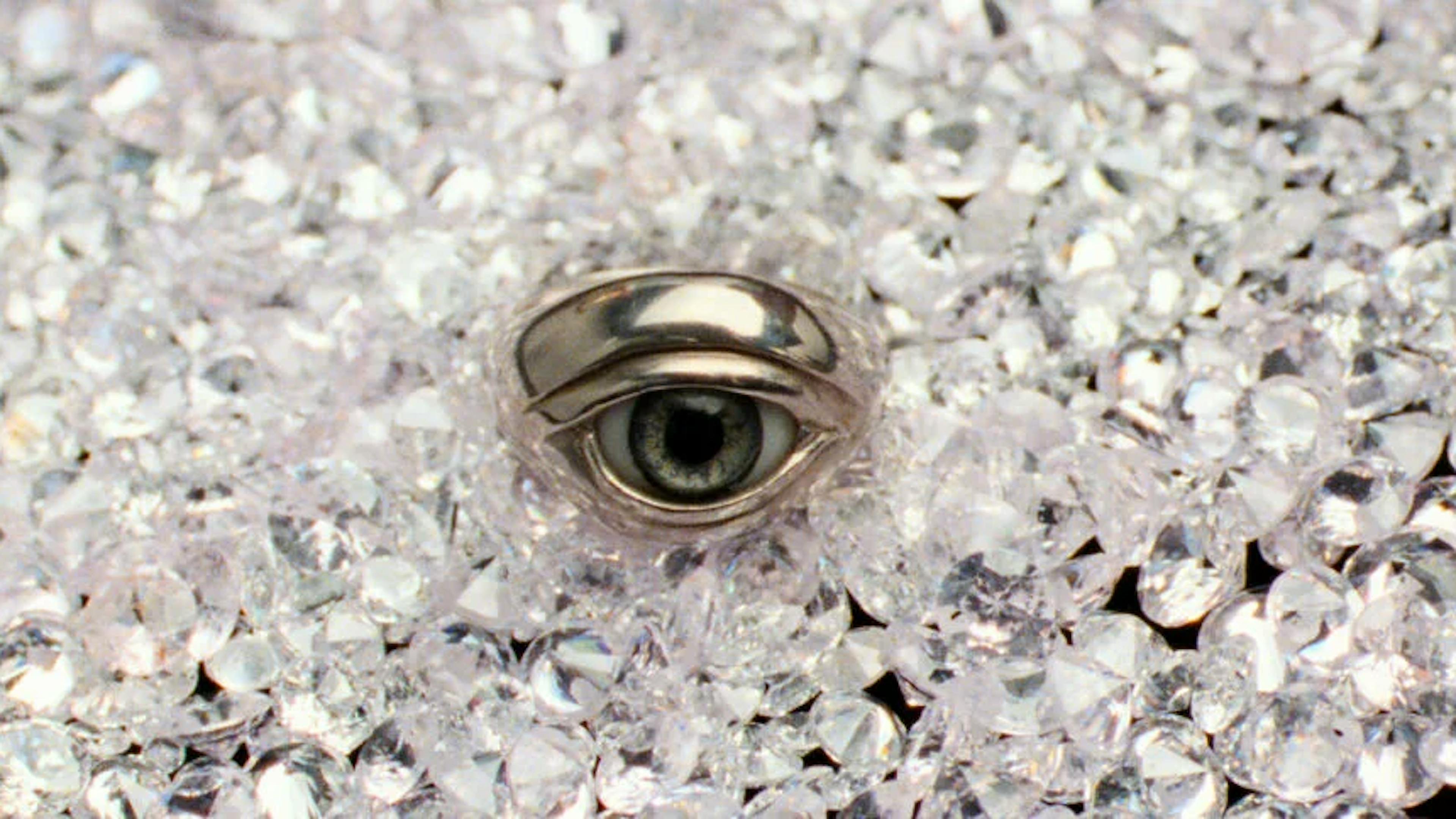 Illustration de Reflet Dans Un Diamant Mort