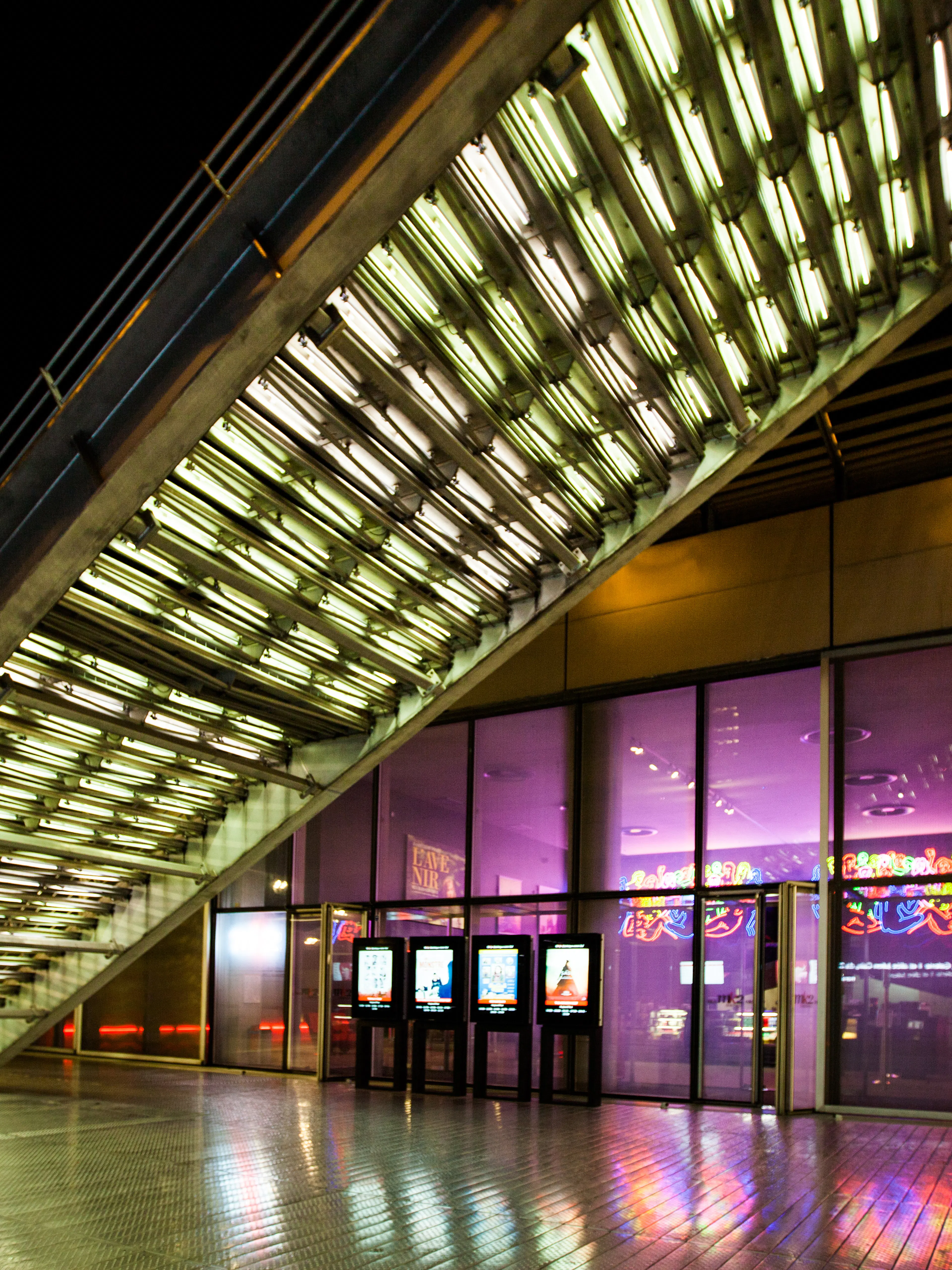 Illustration de LES CINÉMAS DU CENTRE POMPIDOU AU mk2 BIBLIOTHÈQUE (ENTRÉE BNF)