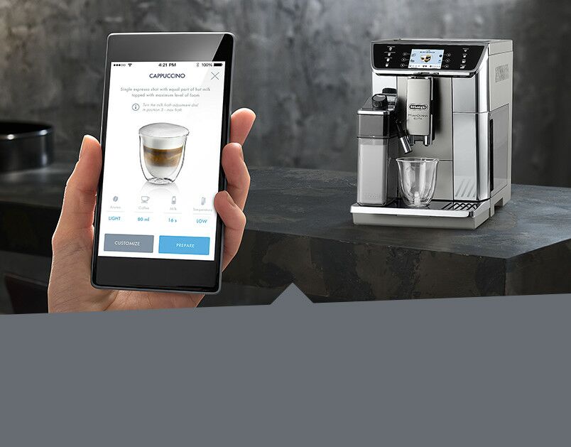 Hoạt động thuận tiện thông qua ứng dụng điện thoại thông minh: De'Longhi PrimaDonna Elite.
