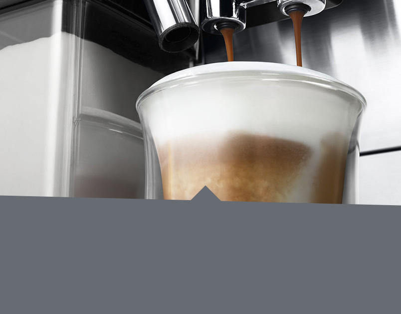 De'Longhi PrimaDonna Elite: Hệ thống LatteCrema được cấp bằng sáng chế cho bọt sữa hoàn hảo.