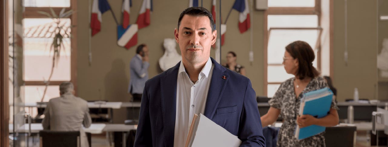 Fabrice, directeur général des services de la ville de Brioude, et ses agents.