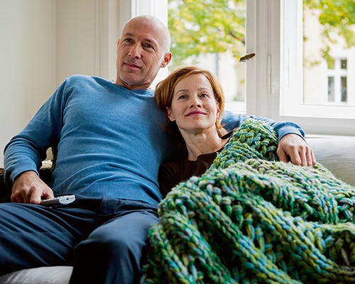 Couple de retraités ayant préparé leurs obsèques