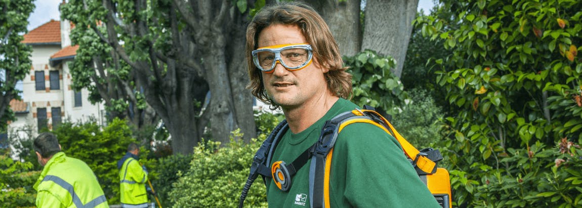 Peio, agent des espaces verts de la mairie de Biarritz