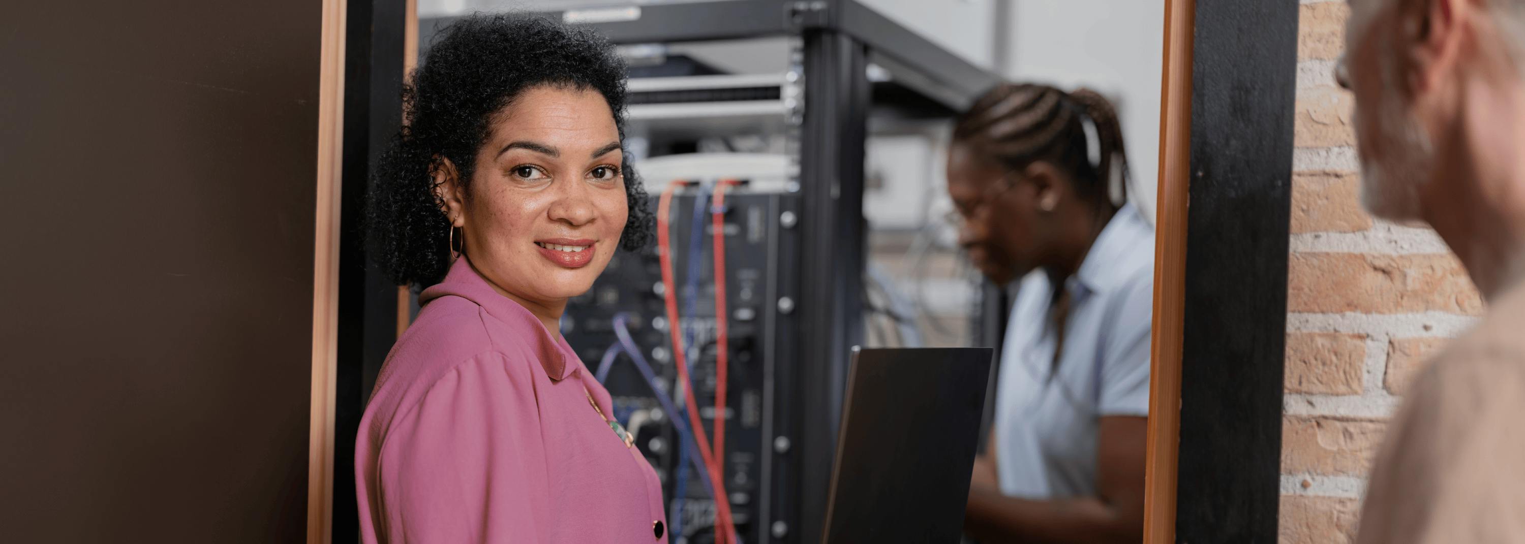 Jessica, technicienne support informatique de la ville de Baie-Mahaut (97)