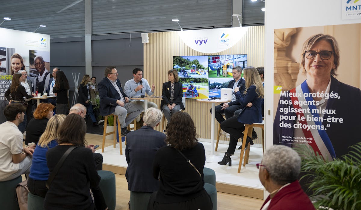 Table ronde sur l'attractivité du territoire sur le stand de la MNT au SMCL 2025