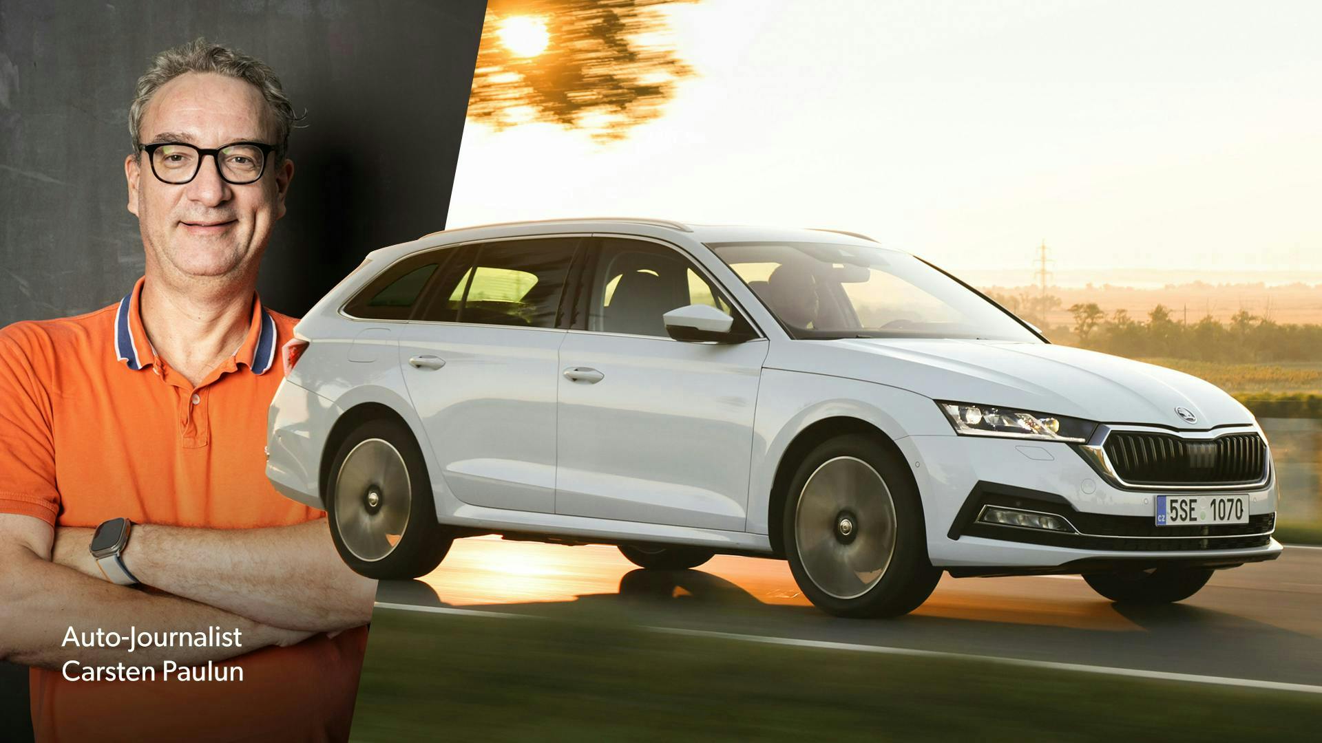 Škoda Octavia in weiß, daneben Auto-Journalist Carsten Paulun