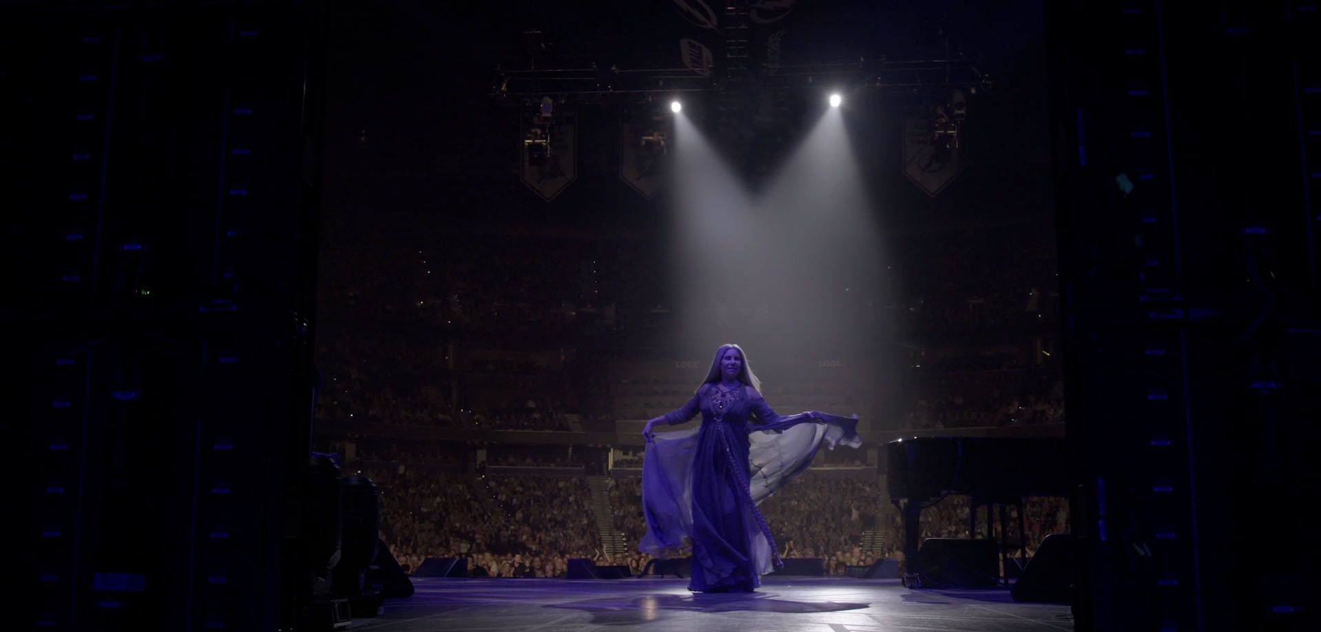 Barbra: The Music... The Mem'ries... The Magic! hero photo