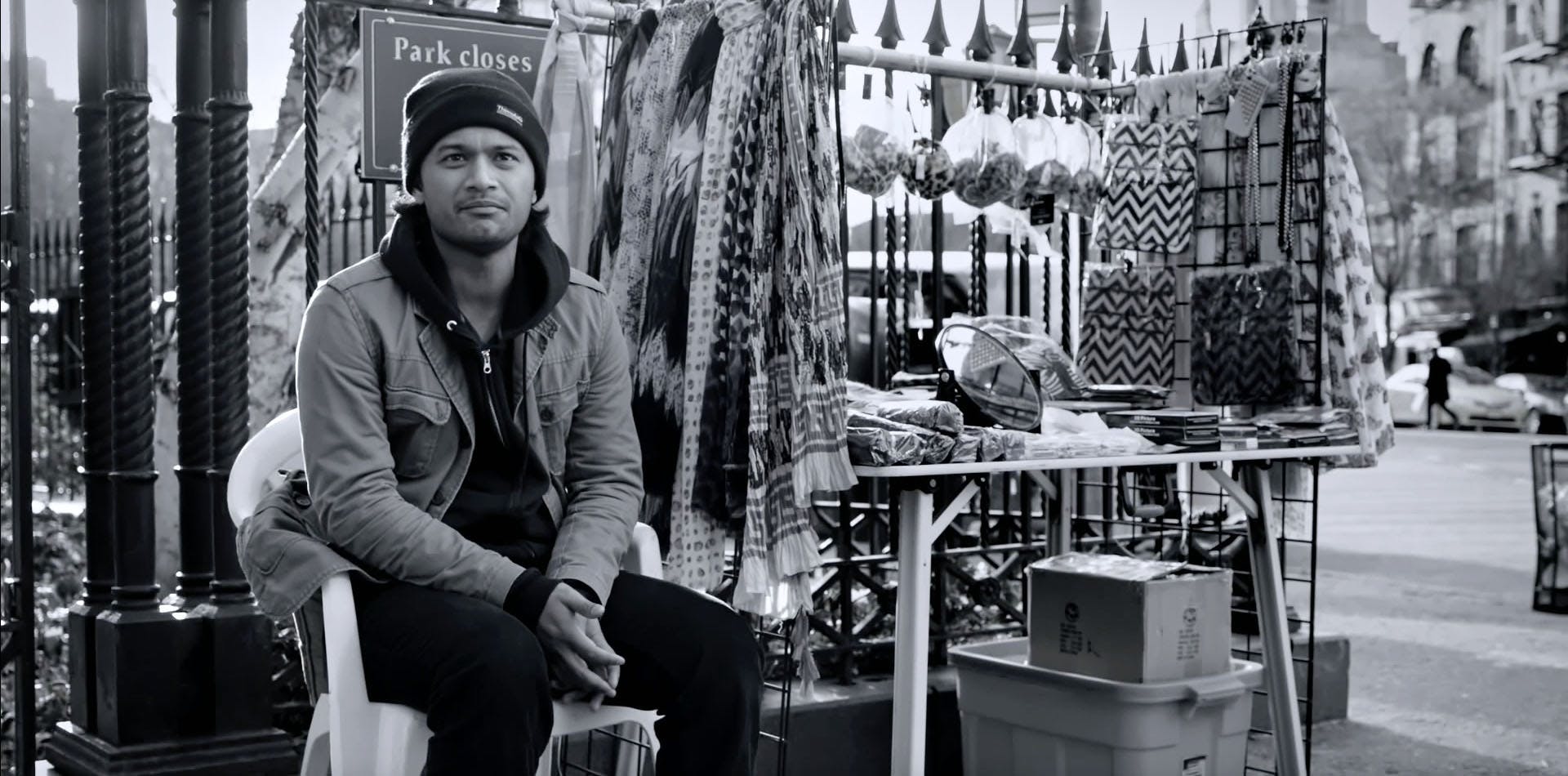 TV15 - Street Vender