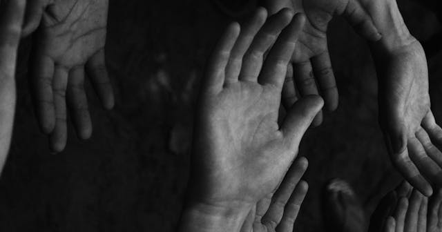 hands