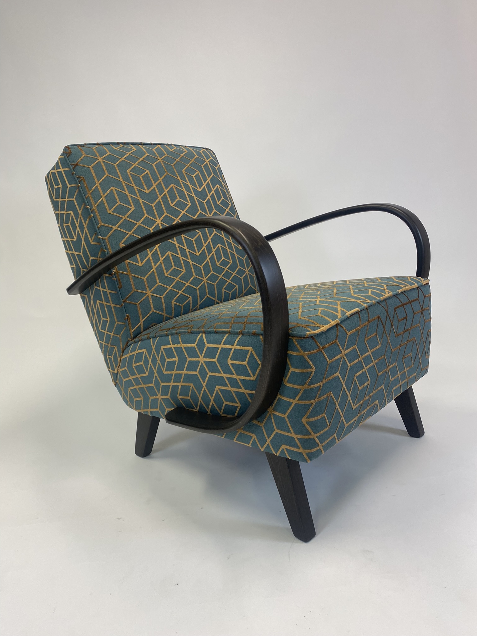 Křeslo Halabala - geometrie