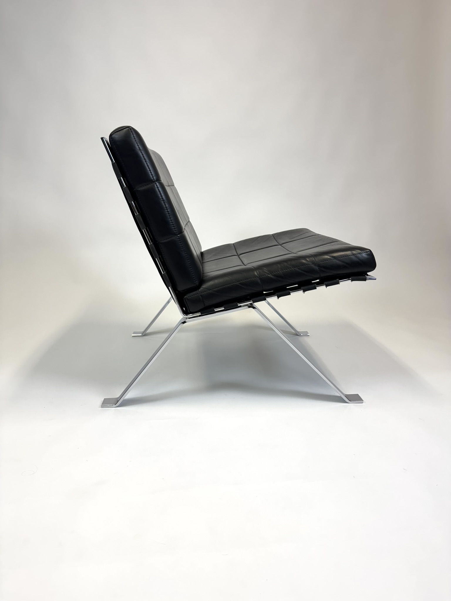 Hans Eichenberger pro Girsberger – Armchair 1600 (1968)