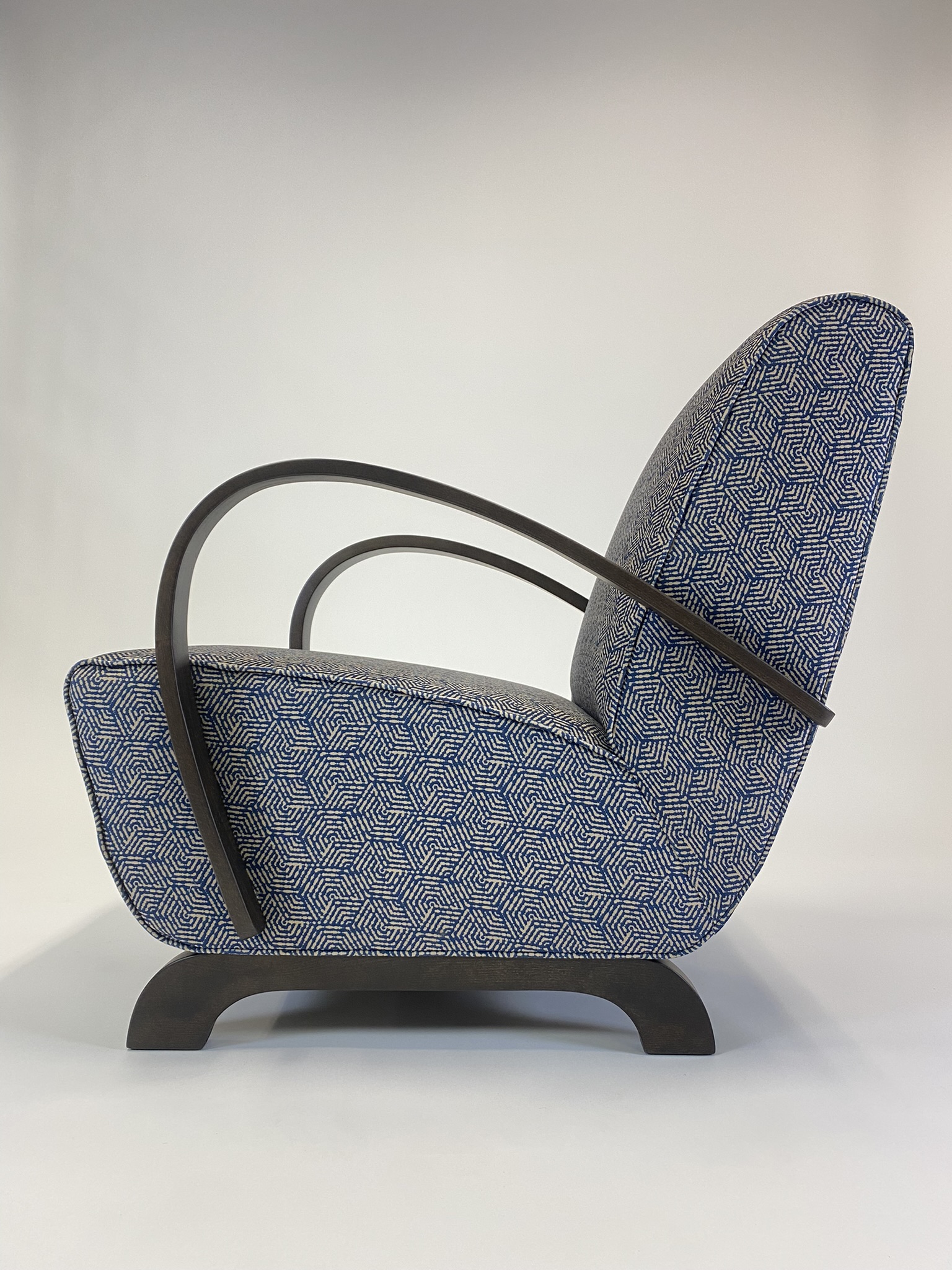 Křesla Halabala - hexagon