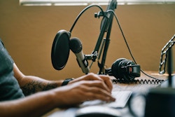 Social animated templates for podcast