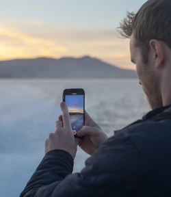 How to use a photo editing app ?