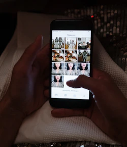 How to make a side by side photo ?