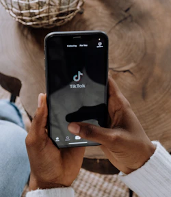 Why choose Mojo app to edit videos on TikTok?