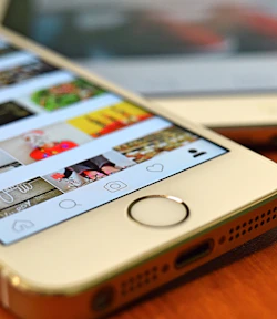 Complete guide: How to like Instagram Stories and how to see who liked yours