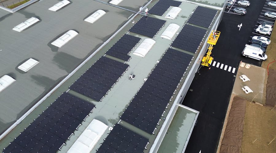 Installation photovoltaïque professionnelle Monabee