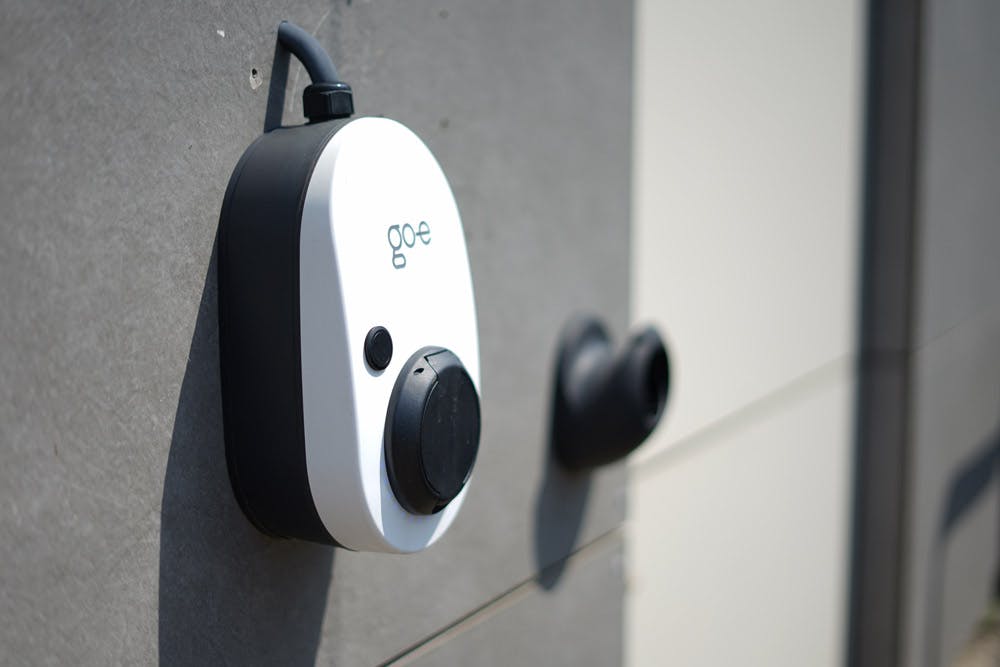 Borne de recharge Goe - recharge solaire véhicule électrique