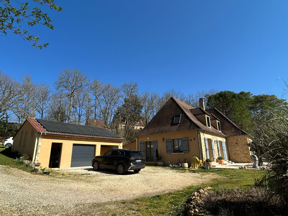 installation-photovoltaique-monabee