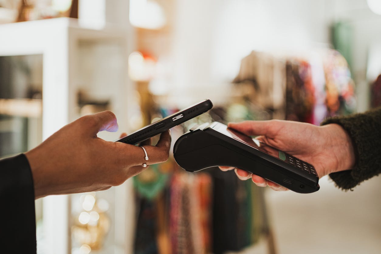 paiement en magasin avec un TPE