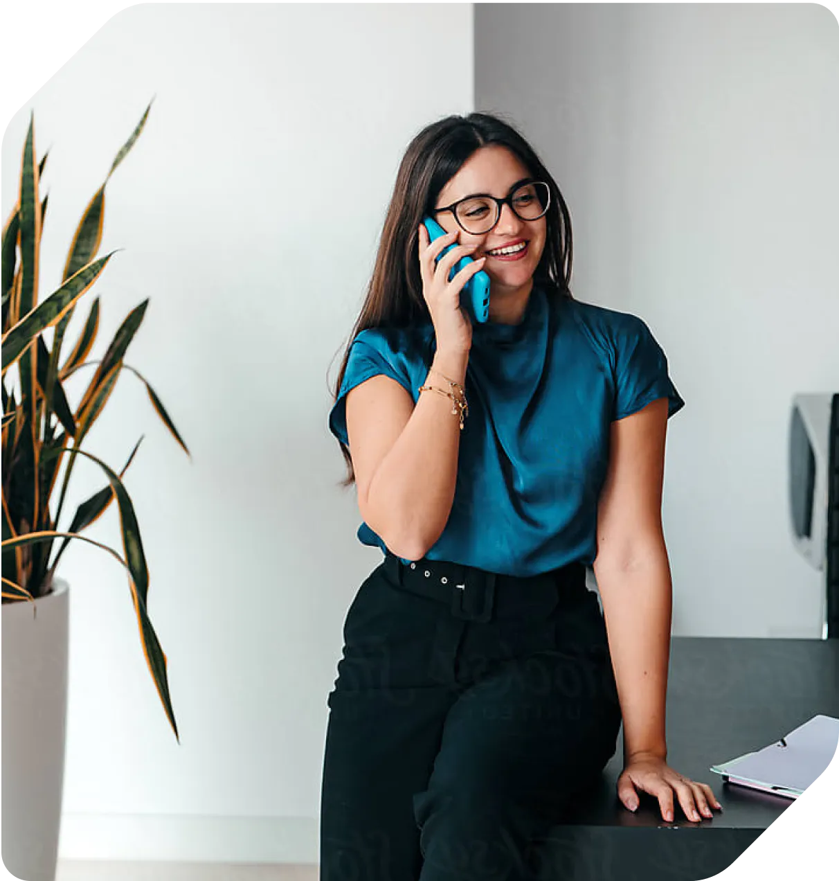 MONEXT GIVES YOU ALL THE TOOLS TO LEAD