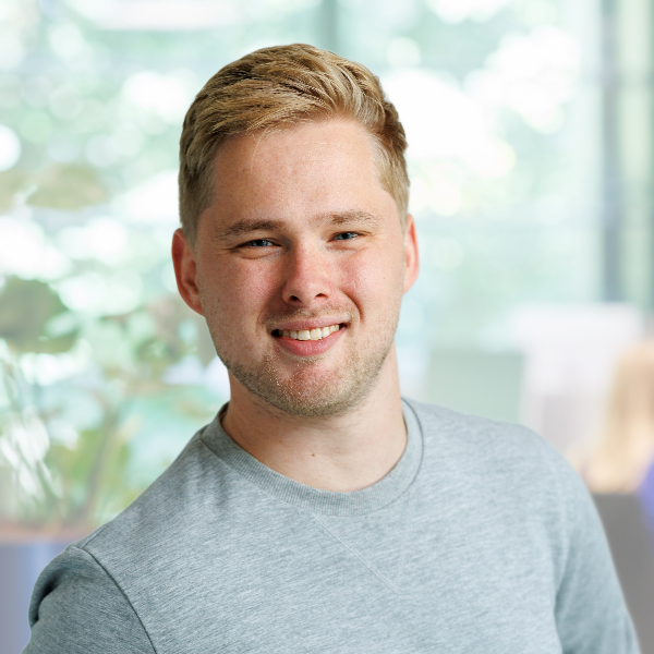 Portretfoto Sven vierkant