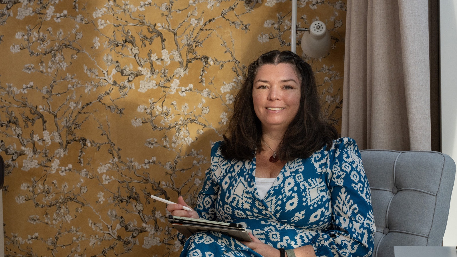 Katja Detachering aan het werk in haar praktijk