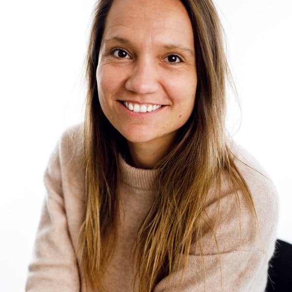 Eva Davey