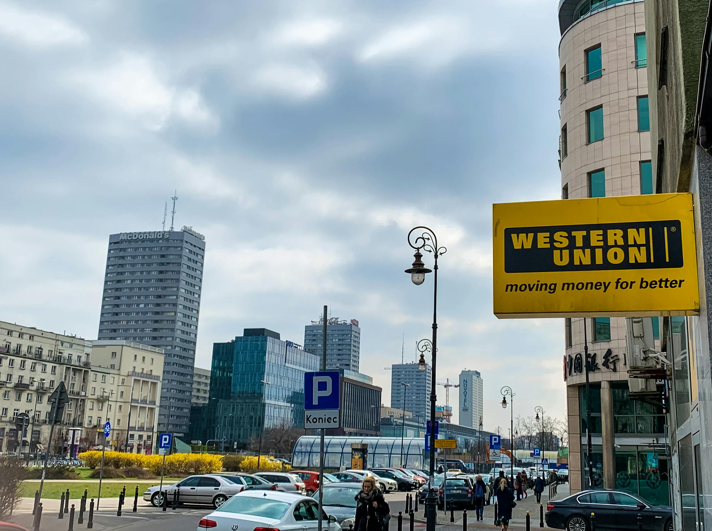 Jak odebrać zagraniczny przelew w gotówce w placówce Western Union w Polsce?