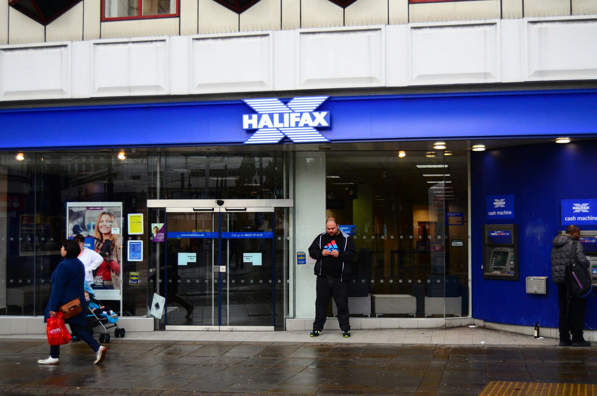 Halifax International Transfers: Fees, Rates, and Alternatives