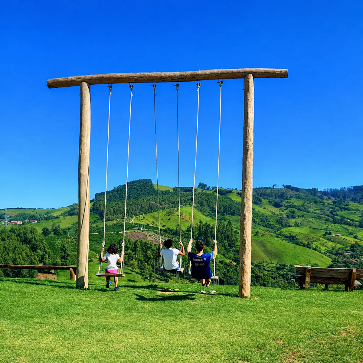 Balanço Pousada Montinni em Socorro SP