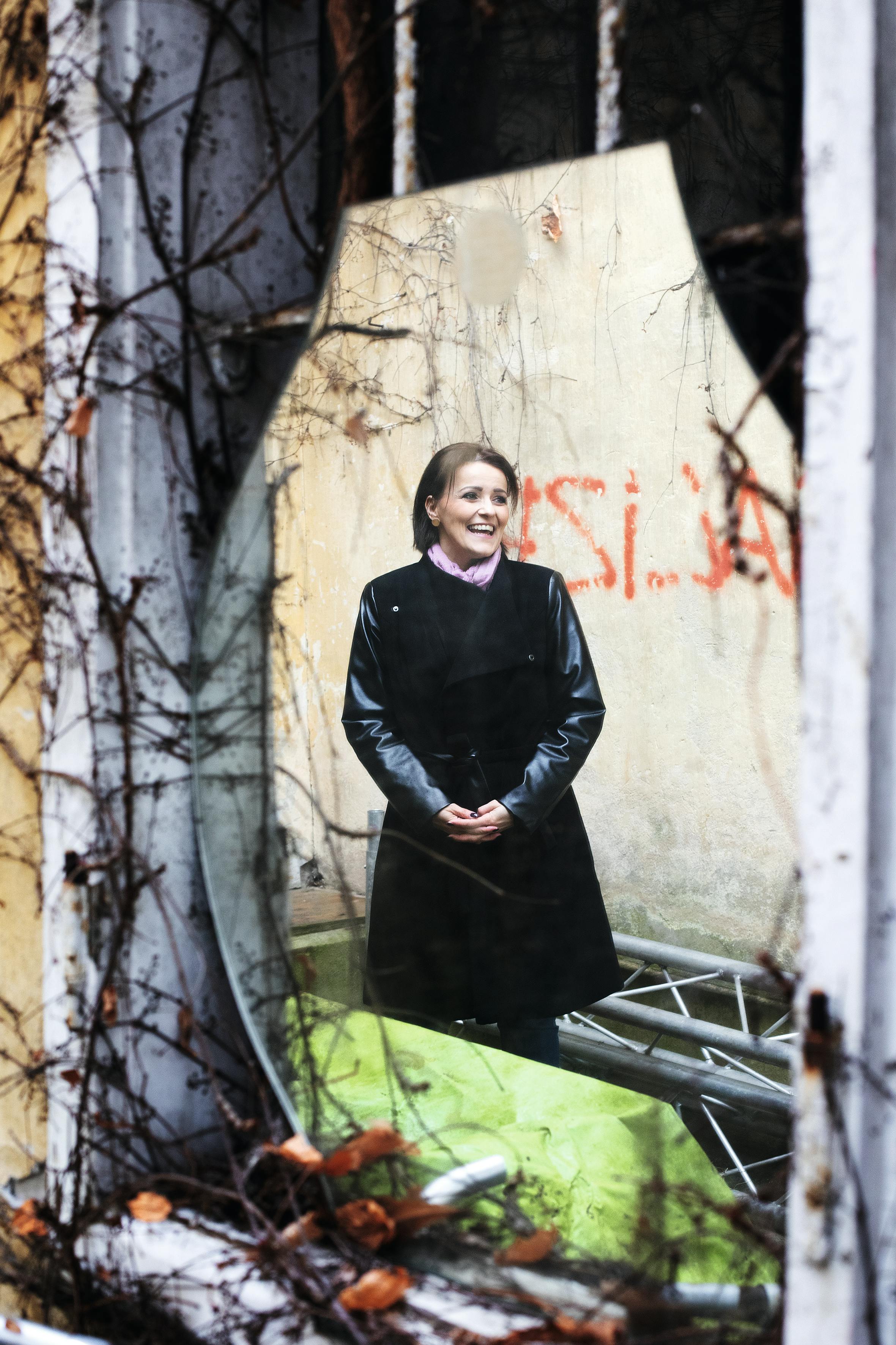 Mehr über die Arbeiten von Jasmina Džanić: jasminadzanic.myportfolio.com © Katharina Fröschl-Roßboth