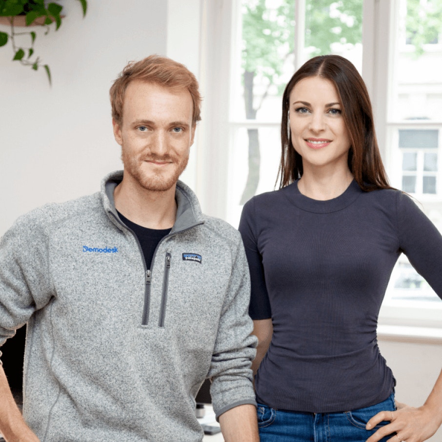 Demodesk Founders: Alex Popp & Veronika Riederle