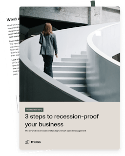 White paper cover - 3 steps to recession-proof your business