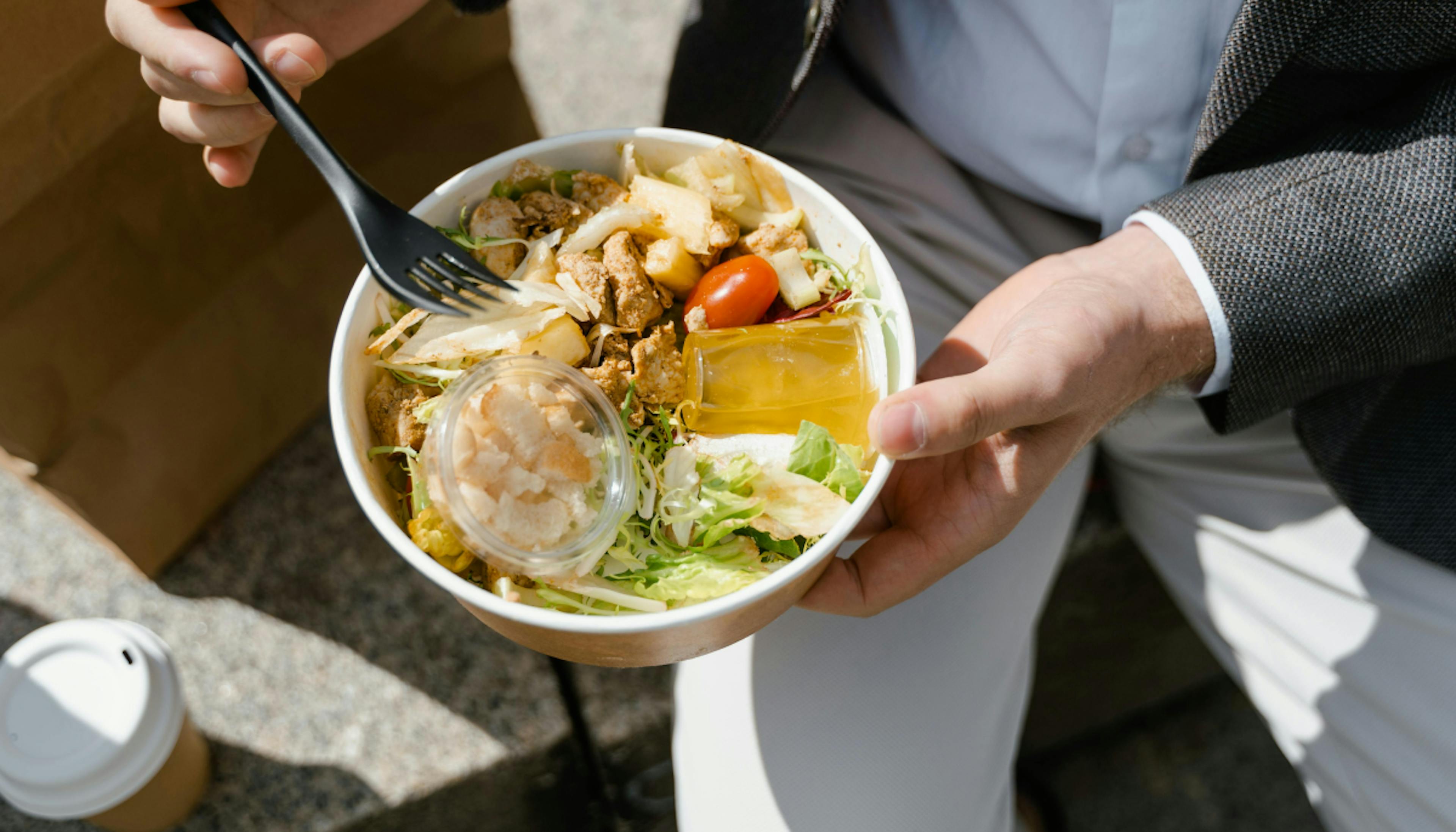 Travel Expenses in the UK: An Overview