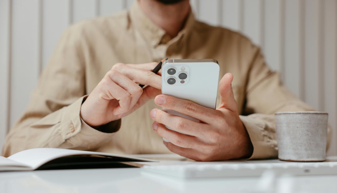 OCR invoice processing: How to automate invoice data extraction in AP