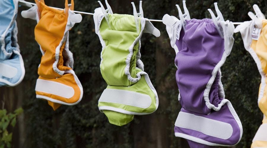 Reusable Nappies vs Disposable Reusable Nappies vs Disposable