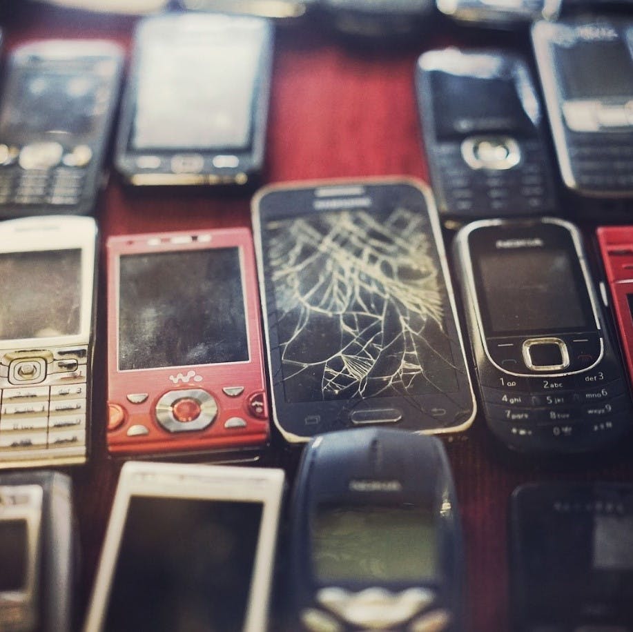 A selection of second hand mobile phones and smartphones.