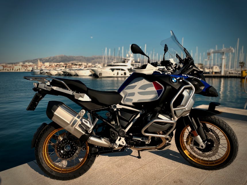 ride and sail with Desmo adventure team