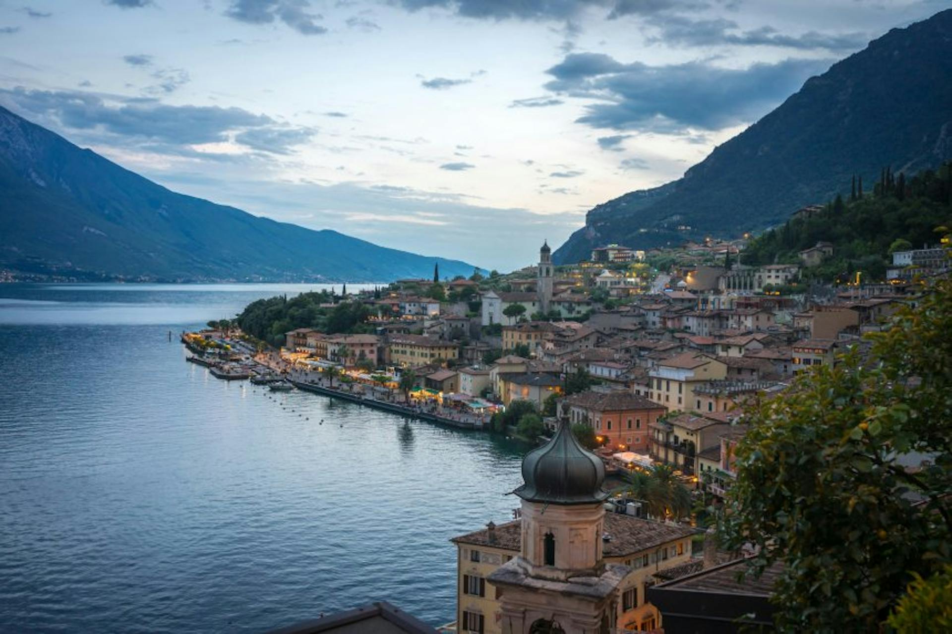 Visit Lago di Garda on Desmo tour