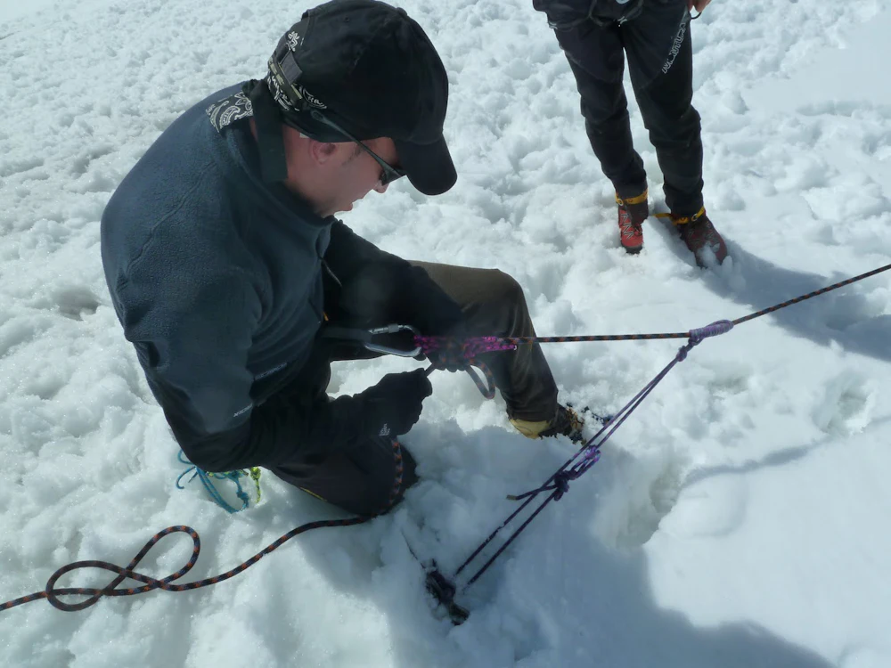 crevasse rescue

